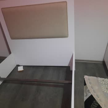 Vivense Genç Odası Kurulumunda Kırık Yatak Başlığı Sorunu
