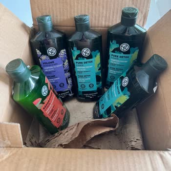 Yves Rocher Sent Me One Less Shampoo and Has Not Resolved the Issue