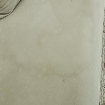 İnobella Mobilya Koltukta Çıkmayan Lekeler Ve Kalitesiz Kumaş Sorunu