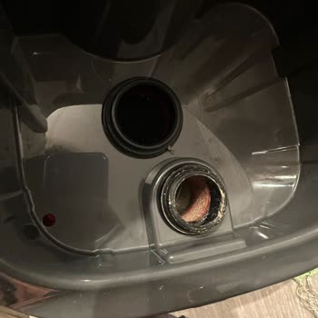 Kiwi Home Markası Servise Gönderdiğim Ürün Yerine Başka Pis Ürün Gönderdi!