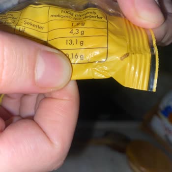 Filiz Makarna Dan Kurt Çıktı