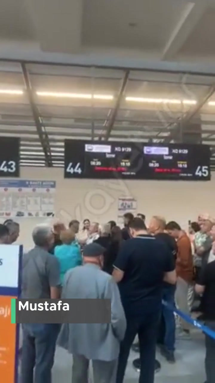 Sunexpress Hava Yolları Uçak Rötar Yaptı! videonun kapak resmi