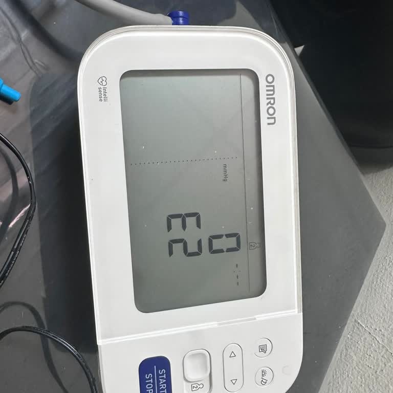 Omron Sağlık Garantili Tansiyon Aleti Sürekli Manşon Hatası Veriyor