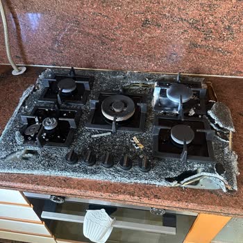 Siemens Ev Aletleri Set Üstü Ocak Patlaması Ve Güvenlik Sorunu!