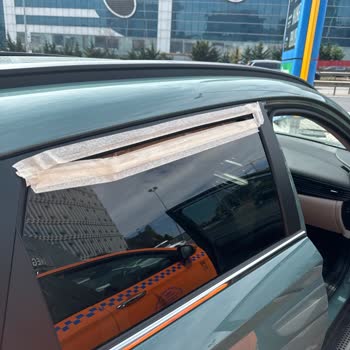Hyundai Bayon Aracımın Sağ Arka Camı Bozulması Ve Çözümün Olmaması