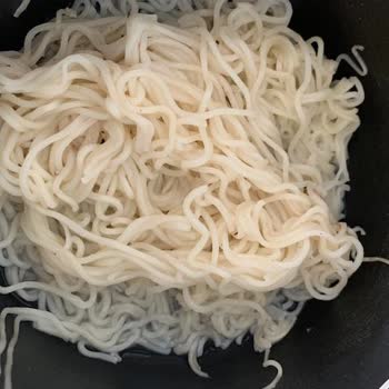 Nudo Probiyotikli Sebzeli Noodle Da Hiç Sebze Olmaması