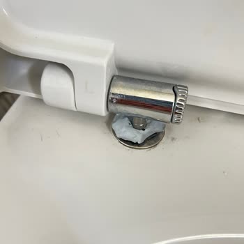 Vitra Karo Müşteri Memnuniyetsizliği! Klozet Kapak Sorunu.