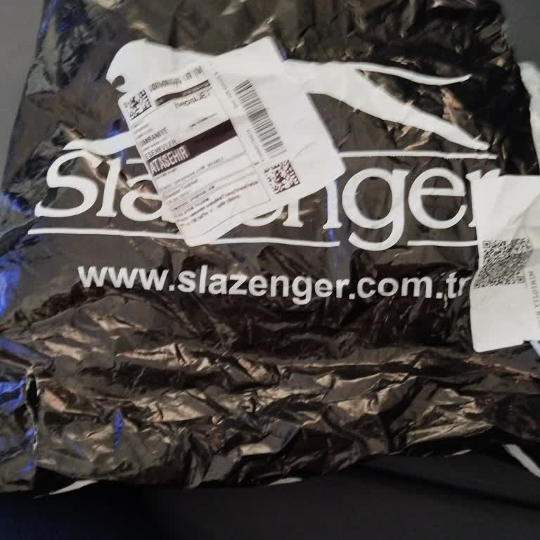 Slazenger, A Şikayet