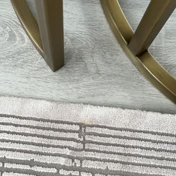 Küçük Ev Halı Yıkama Vermiş Olduğum Ürünlerimin Hasarlı Olması Konusunda Şikayetçiyim.