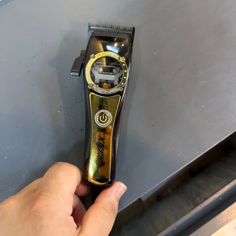 Hector Saç Bakım Ürünleri Tıraş Makinesi Kullanımında Ciddi Sorunlar