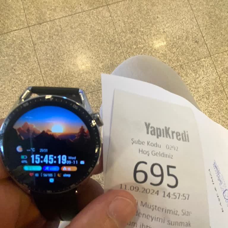 Yapı Kredi Karabağlar Şubesi'nde Uzun Bekleme Süreleri