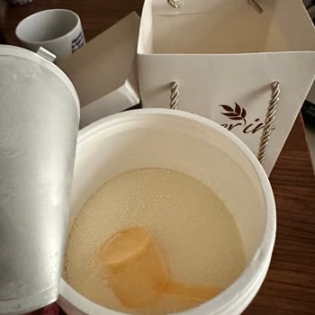 Kiperin Kolajen Sivilcelenme Ve Kilo Artışı