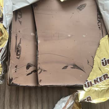 Migros'tan Alınan Ülker Çikolatanın Bayatlaması