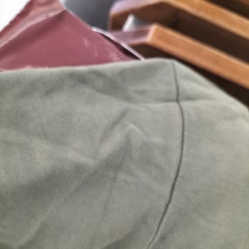 Tudors Gömlek Mağazasında Renk Solması Problemi