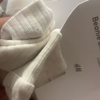 H&M Etiket Ve Alarmları Ürünleri Deliyor! Elde Var Defolu Ürün