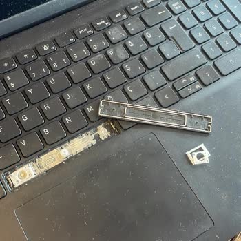 Dell Garantili Ürünün Arkasında Durmuyor.