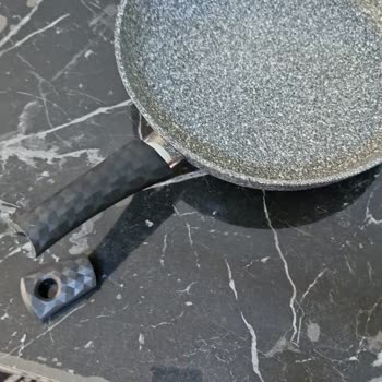 Hasarlı Gelen Taç Marka Tencere Seti