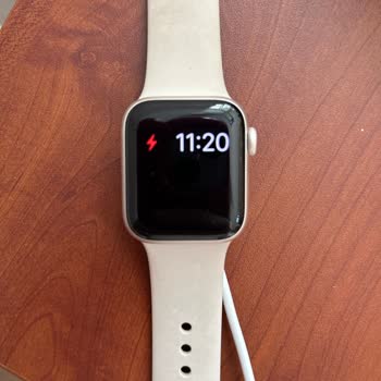 Media Markt'tan Aldığım Apple Watch Sürekli Şarj Sorunu Yaşıyor