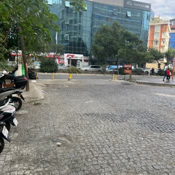 Migros Şikayet: Kamusal Alanın Hukuka Aykırı Şekilde Kullanımı Ve İşgali