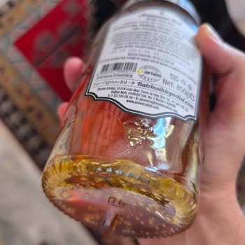 Anavarza Bal Kavanozunda Görülen Küf Benzeri Oluşumlar