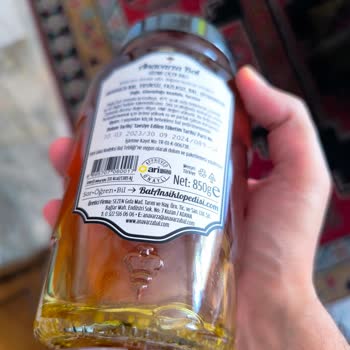 Anavarza Bal Kavanozunda Görülen Küf Benzeri Oluşumlar