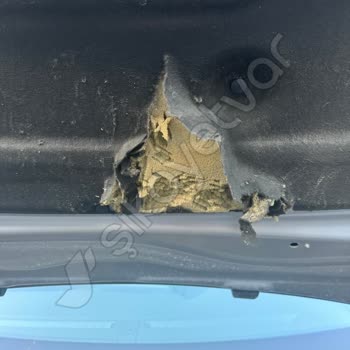 Opel Odak Plaza Peugeot 2008 Kaput Keçesi Sorunu Zeytinburnu Odak Sorunu Üstlenmiyor