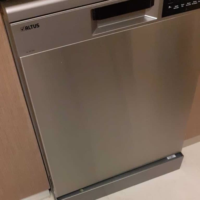 Yeni Aldığım Altus Bulaşık Makinemin Altı Kısmı Yerine Oturmuyor