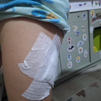 Özel Ümit Hastanesi Acil Serviste Yaşanan Olumsuz Deneyim Ve İğne Uygulaması Sorunu