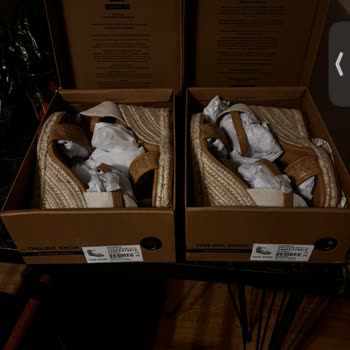 Derimod'da Yaşanan Kargo Ve İade Sorunları