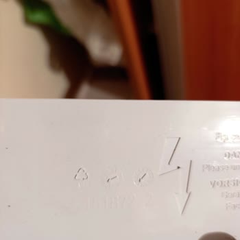 Bulaşık Makinesi Sorunları: Yan Sanayi Parçalar ve Çatlak Üst Kapak