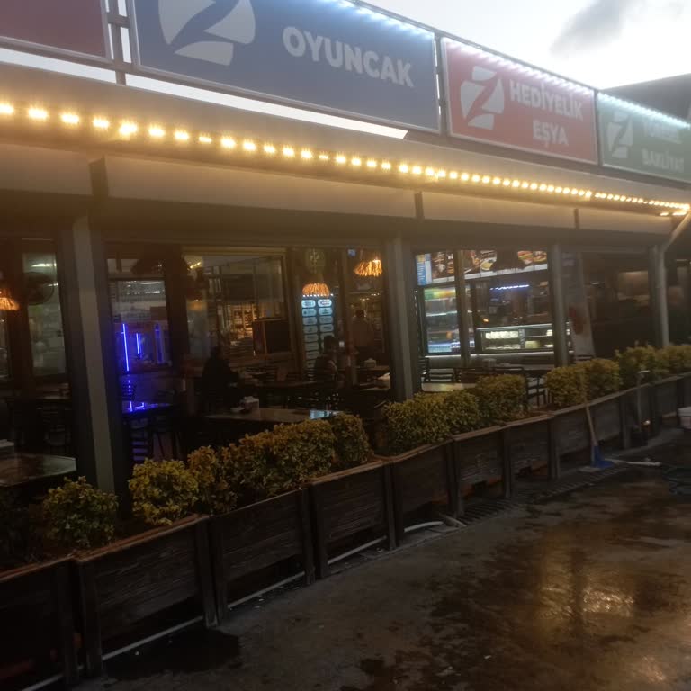 Zorlu Park Dinlenme Tesisi Dinlenme Tesislerinde Fahiş Fiyat Ve Denetimsizlik