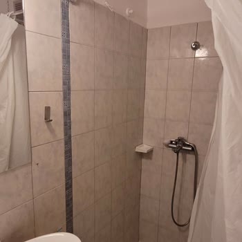 Agoda.com Görselle Alakası Olmayan Otel