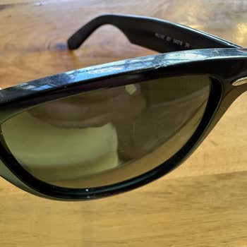 Rayban Wayfarer Kronik Sorunları Hakkında
