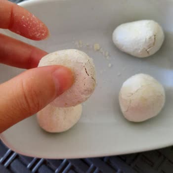 Patiswiss Çikolata Mı Un Helvası Mı Belli Değil