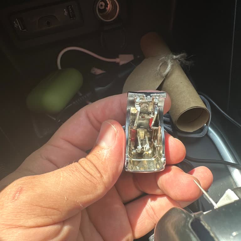 Renault Megane 4 Otomatik Vites Topuz Mandalı Şikayeti