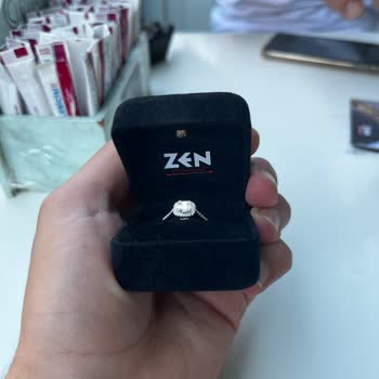 Bursa Kapalı Çarşı M Harfli Kolye Siparişi