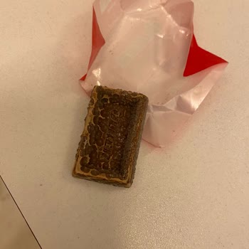 Ülker Tarihi Geçmemiş Küflenmiş Çikolata