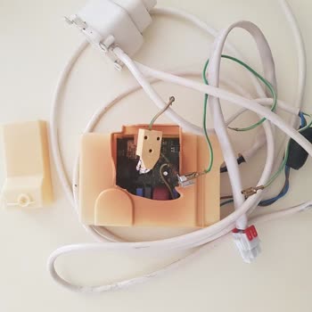 AYEDAŞ Elektrik Kesintisi Sonrası Buzdolabım Arızalandı, Mağduriyet Yaşıyorum