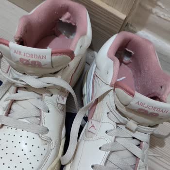 Nike Ayakkabıda Üretim Hatası İddiası Ve İnceleme Sorunu