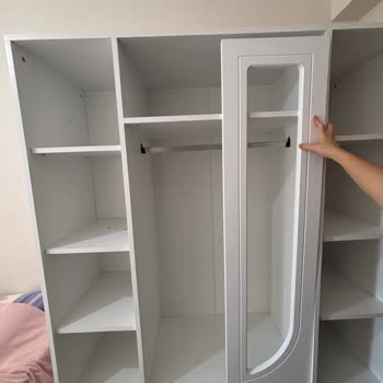 Vivense Bir Daha Asla