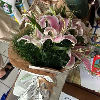 ÇiçekSepeti Hatalı Kusurlu Ürün Gönderdiler, Ben Böyle Bir Terbiyesizlik Görmedim.