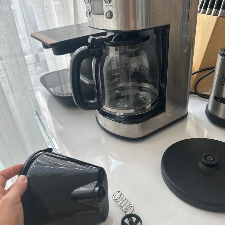 Vestel Sefa K3000 İnözü Filtre Kahve Makinesi Kahve Tutucu Yay Attı!