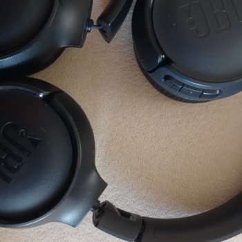 JBL Kulaklığım Birden Kırıldı.