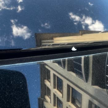 Opel Pişmanlığı 2023 Model Araçta Boya Soyulması Ekran Kararması