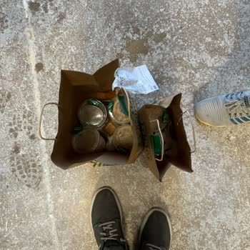 Yemeksepeti Starbucks Kahve Eksik Ve Dökülmüş Geldi.