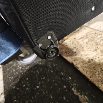 Trabzon Havalimanı Ajet Bagaj Hasarı Mağduriyet