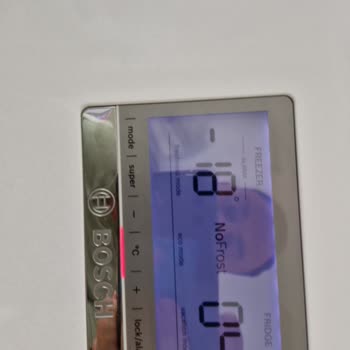 Bosch Buzdolabı Soğutmuyor. Derin Dondurucu Soğutuyor Diğer Taraf Yok