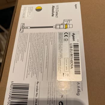Dyson V15 aspiradora devuelta dañada por el servicio técnico