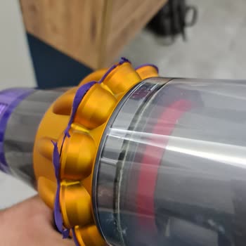 Problemas de Garantía y Rendimiento con mi Aspiradora Dyson