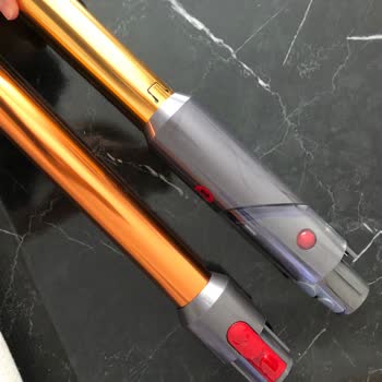 Dyson V15 HEPA: Esperando 3 Meses por una Pieza de Repuesto